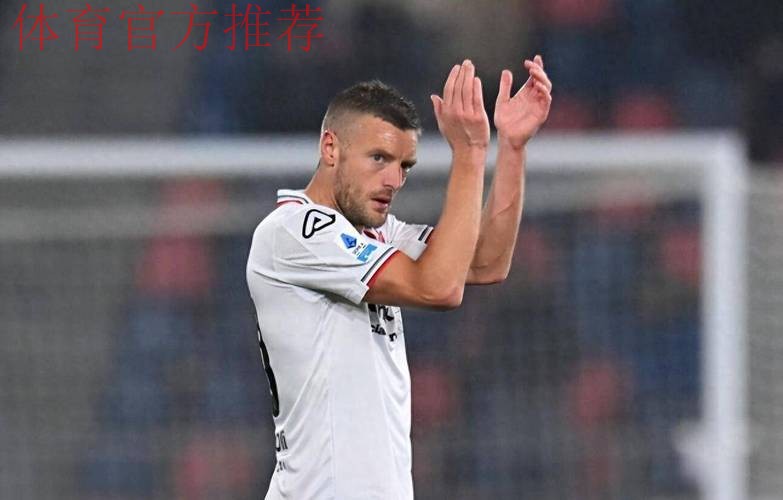 38岁瓦尔迪狂飙:单刀+空门 加冕MVP!意甲近6场轰4球 38岁瓦尔迪狂飙:单刀+空门 加冕MVP!意甲近6场轰4球